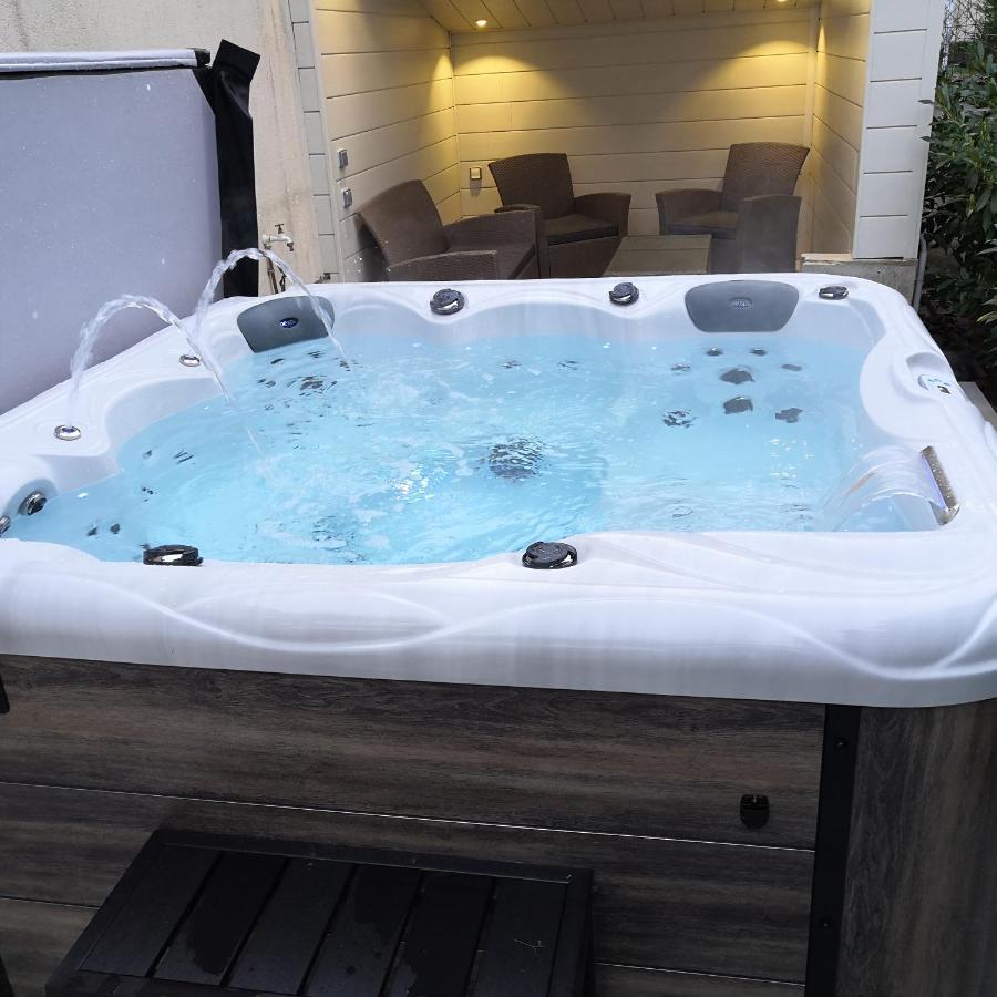 Ô Rethel Jacuzzi, Gîte Ardennes Exterior foto